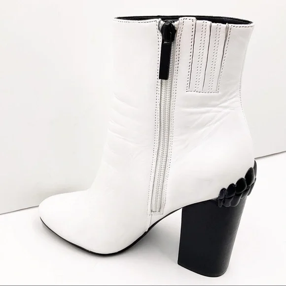 {Kendall + Kylie} Haedyn Leather Boots - Picture 3 of 16